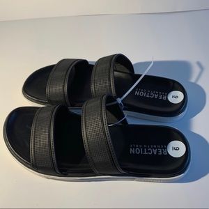Black Kenneth Cole men’s sandals